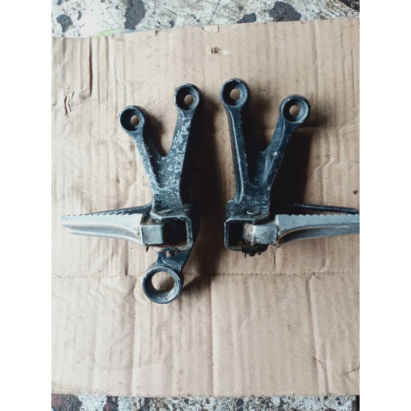 postep pinjekan belakang Suzuki satria Fu, original cabutan