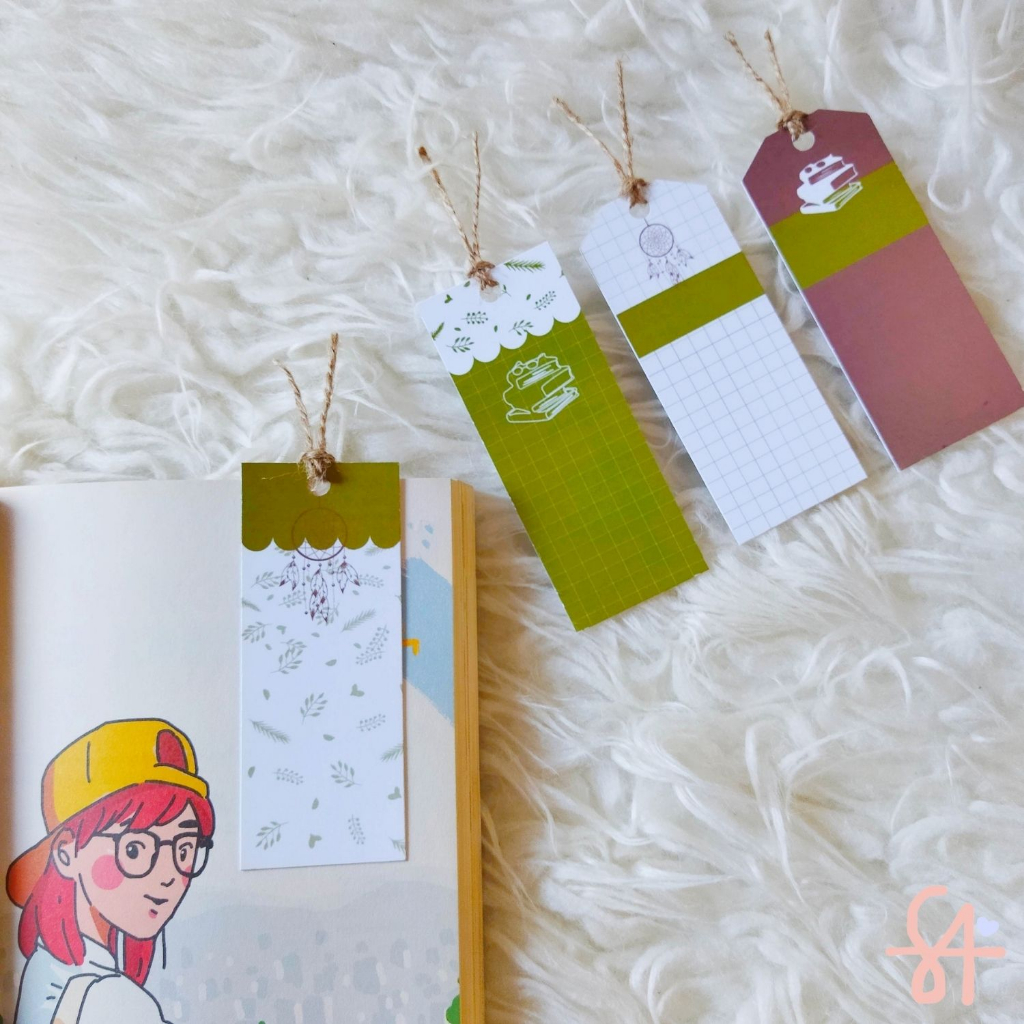 

Bookmark Aesthetic Reguler Ver. | Pembatas Buku Aesthetic | Bookmark | Pembatas Buku | Penanda Halaman Buku | Penanda Buku