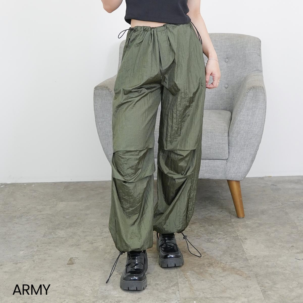 Cargo Pants Crinkle Fumi Celana Panjang Wanita