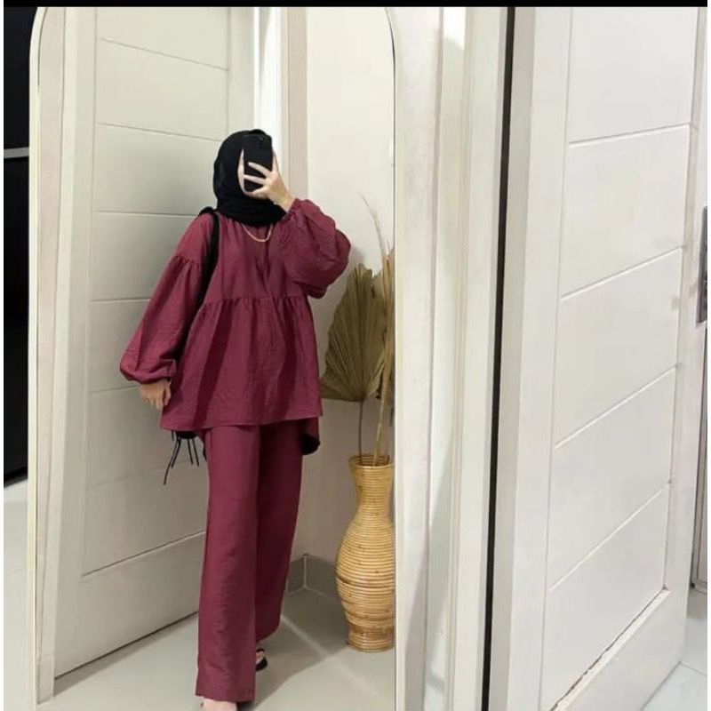 One Set Cutbray Polo Linen Lynda Busui Friendly Oversize / Beca Setelan Blouse Ruffle Lengan Balon + Celana Cutbray Berbahan Polo Linen