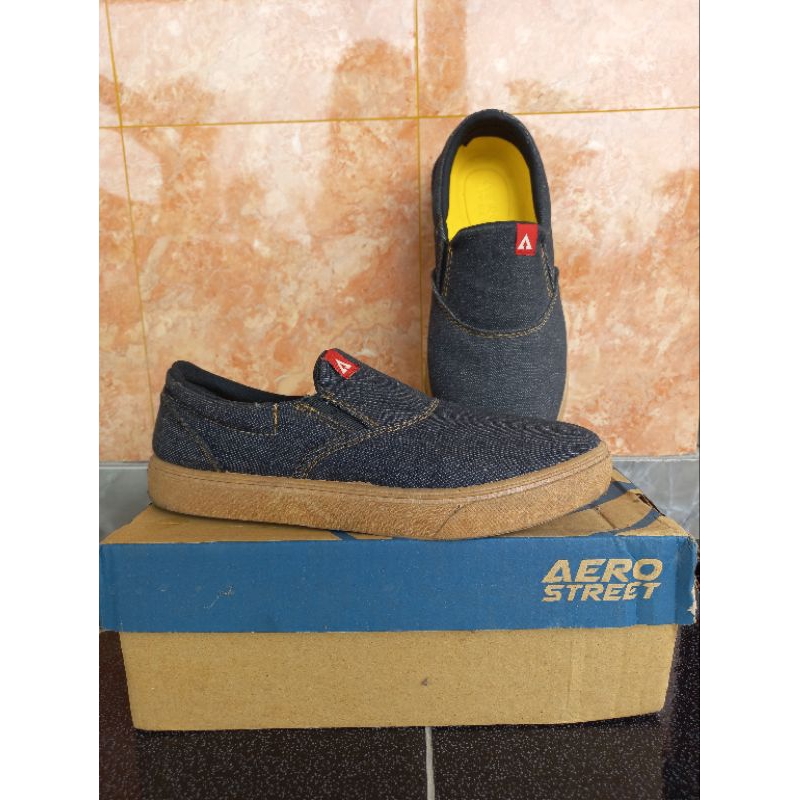 SEPATU SLIP ON COMFY AEROSTREET ORIGINAL SEKALI PAKAI SIZE 41