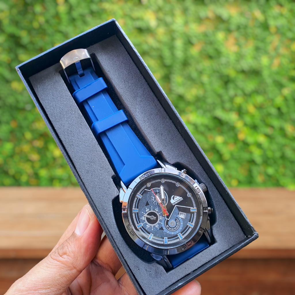 Jam tangan pria bisnis Quiksilver QSR107 tanggal aktif