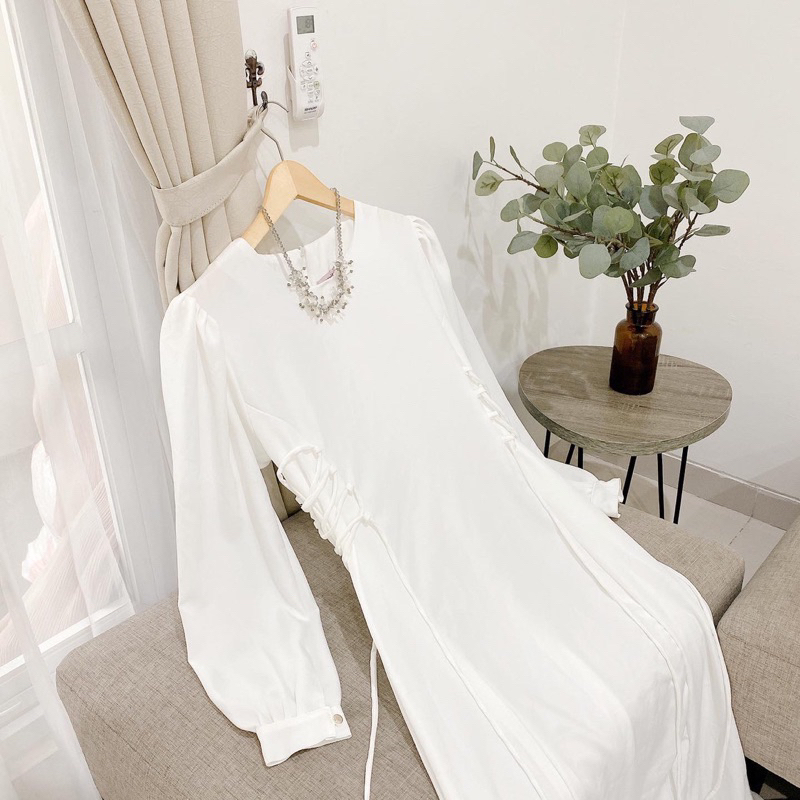 kanaya dress by monzninoenshop bukan silk /velvet