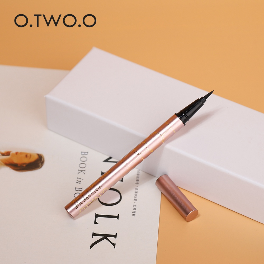 ✨LACIKOSME✨ O.TWO.O MIRACULOUS CAT EYE STAMP EYELINER PEN - ROSE GOLD SUPER WATERPROOF EYELINER