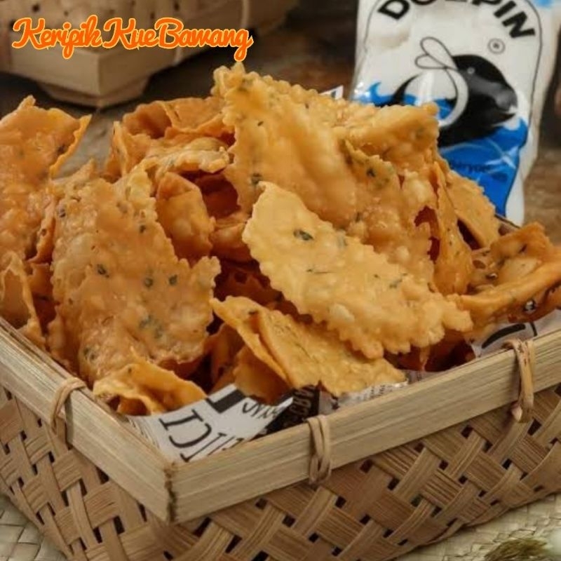 

KERIPIK BAWANG 250 GRAM KRIPIK PANGSIT CEMILAN KUE BAWANG