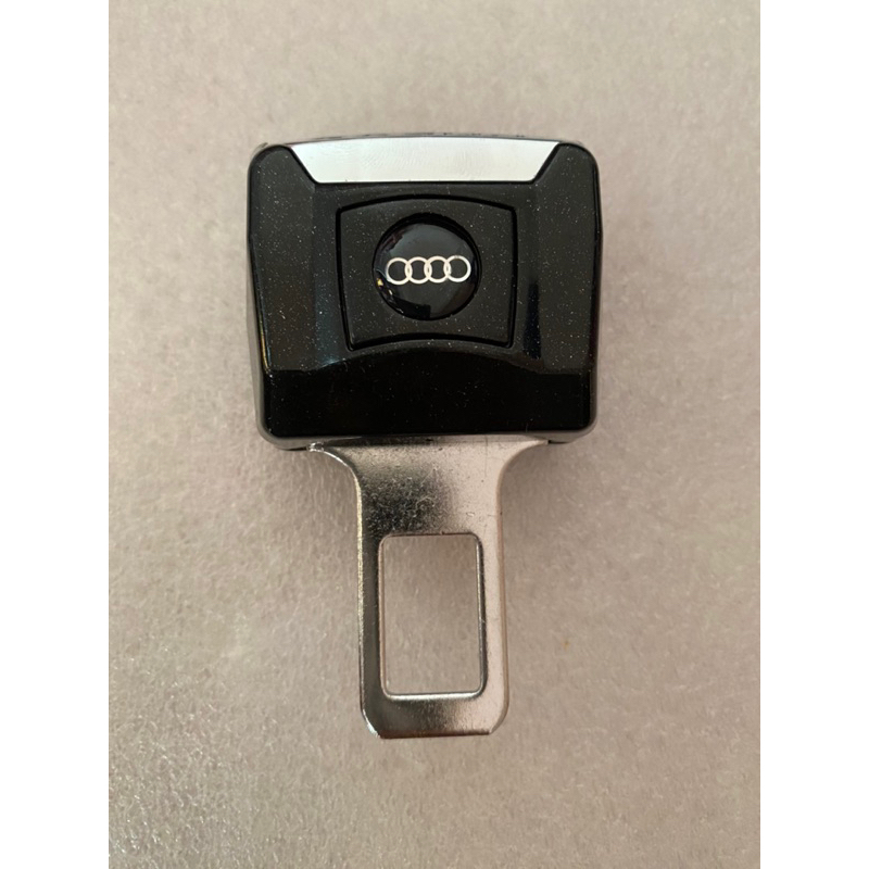 Colokan Seatbelt Mobil Buckle Alarm Stopper Model Original Dengan Logo Mobil