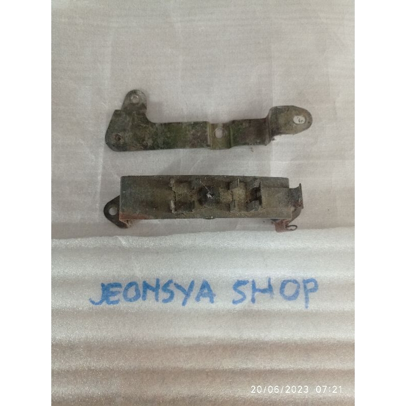 Breket Pangkon Aki Honda Megapro Primus Original bekas