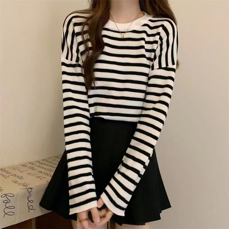 BEARYJEANS Striped Loose Knitted Sweater Casual Sweater Lengan Panjang Rajut Bergaris Style Korea Import Premium - BJ090