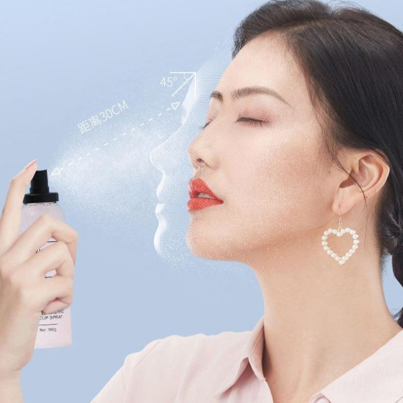 Lameila Makeup Setting Spray Hydrate and Moisturize - Semprotan Penyegar dan Pelembab Wajah