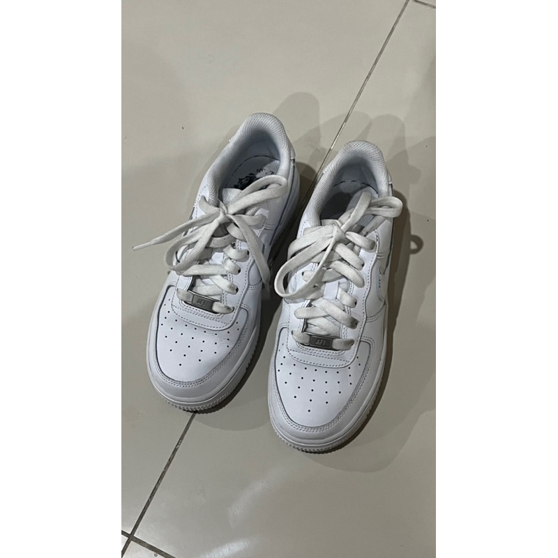 air force 1 triple white