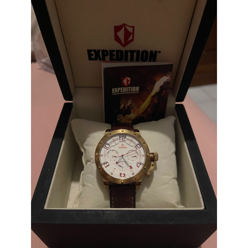 Jam Tangan Expedition E6381B