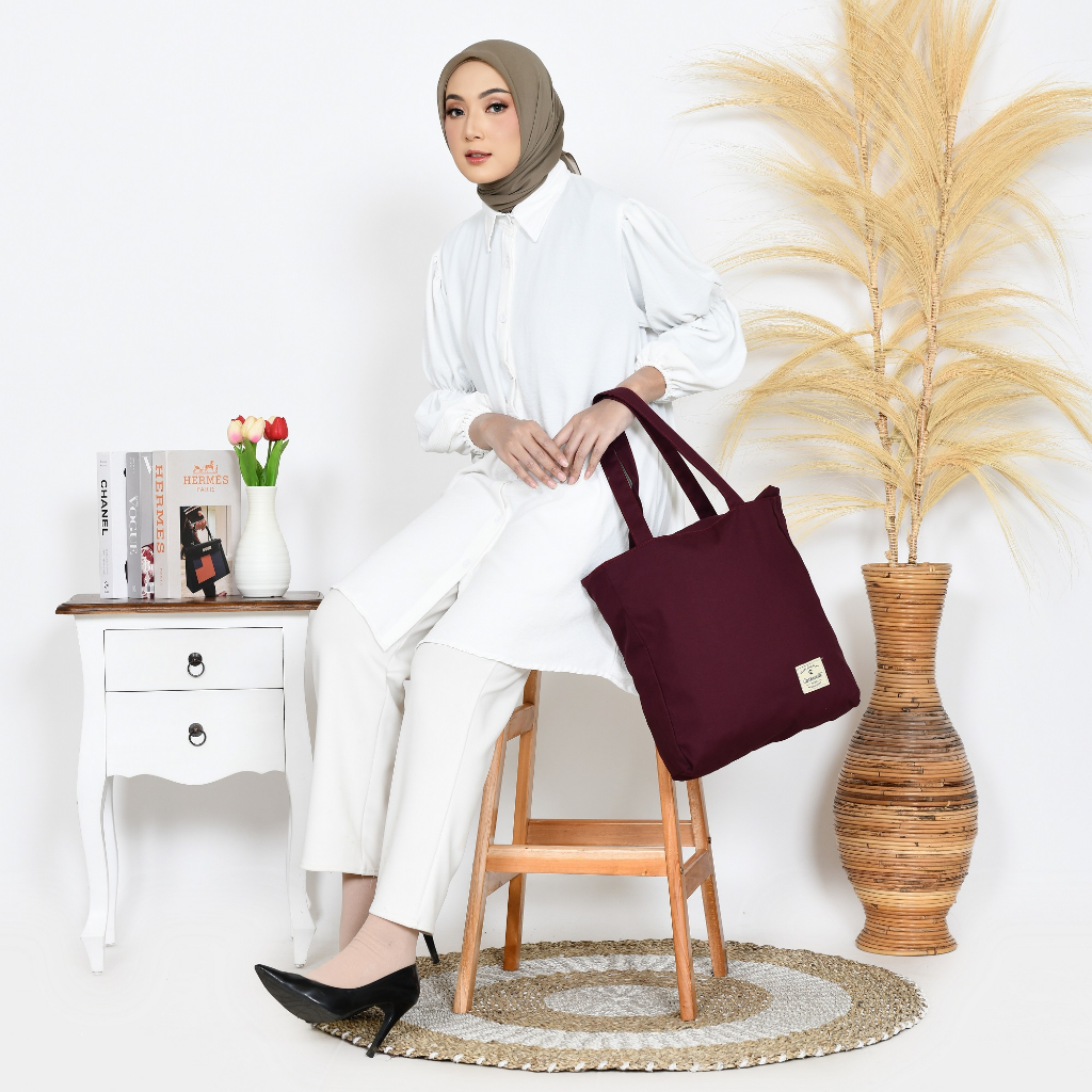 TOTE BAG KANVAS WANITA Pakai RESLETING POLOS DAN CUSTOM SABLON ACARA TOTE 013 C