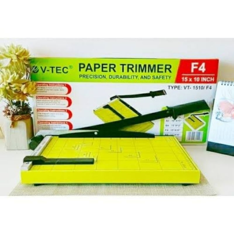 

PAPER CUTTER F4 V-TEC VT-1510 / PEMOTONG KERTAS FOLIO