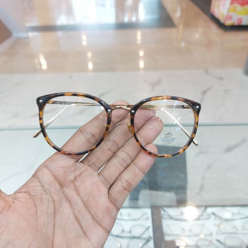 Frame kacamata wanita 221