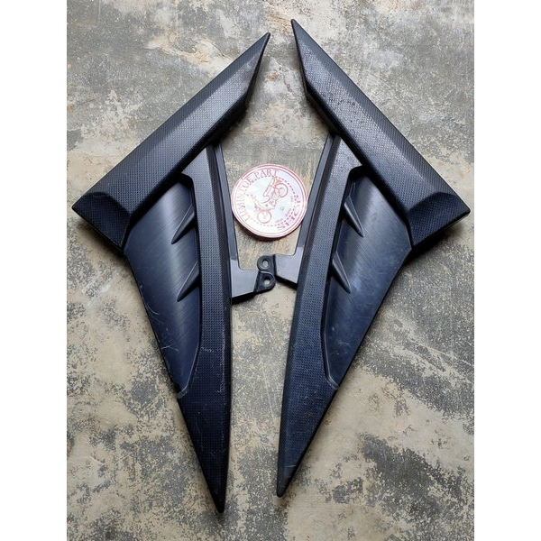 Cover Box Aki Yamaha VIXION Tutup Box Accu Yamaha VIXION - MF AKSESORIS MOTOR