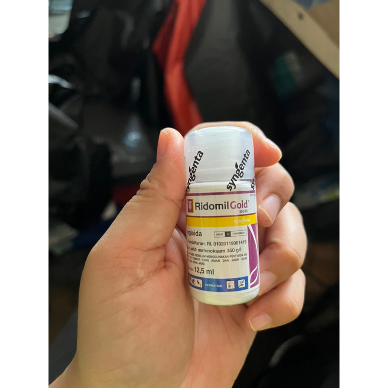 fungisida ridomil gold 350 es ukuran 12.5 ml