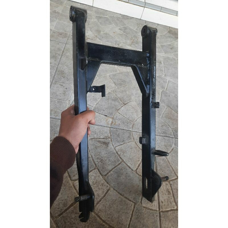 swing arm lengan ayun honda supra x 125 double disk repro ori bekas
