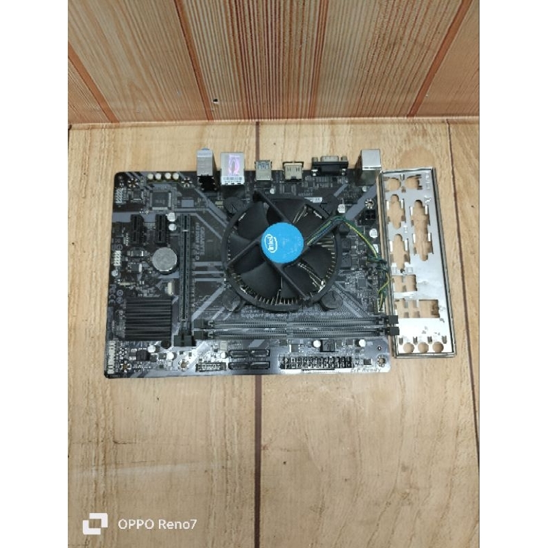 motherboard Gigabyte h310+ proce inte G5400