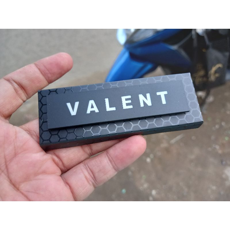 

name tag inset grapir tidak timbul papan nama Grafir