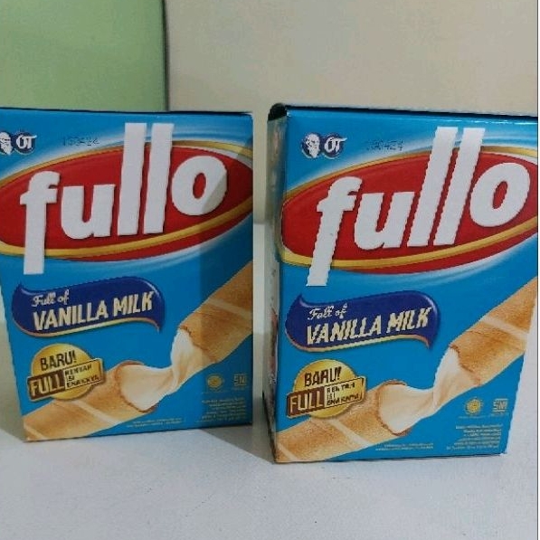 

Fullo Vanilla Milk Wafer Roll 7gr 1 Box isi 24