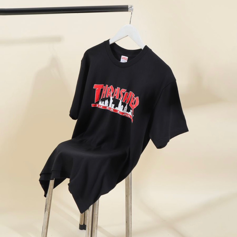 Sup. Thrasher Skyline Black Tee