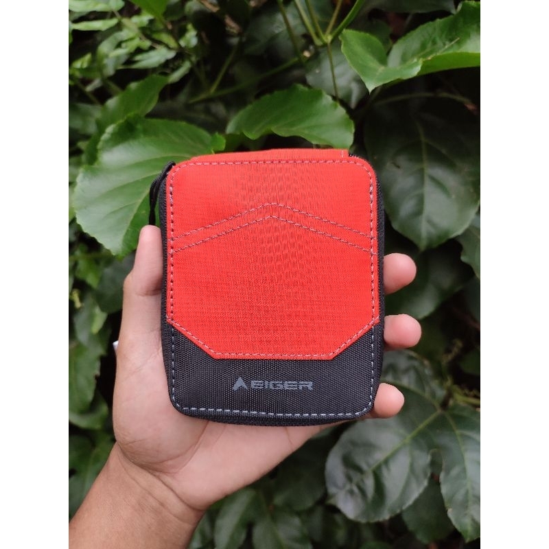 dompet submarine