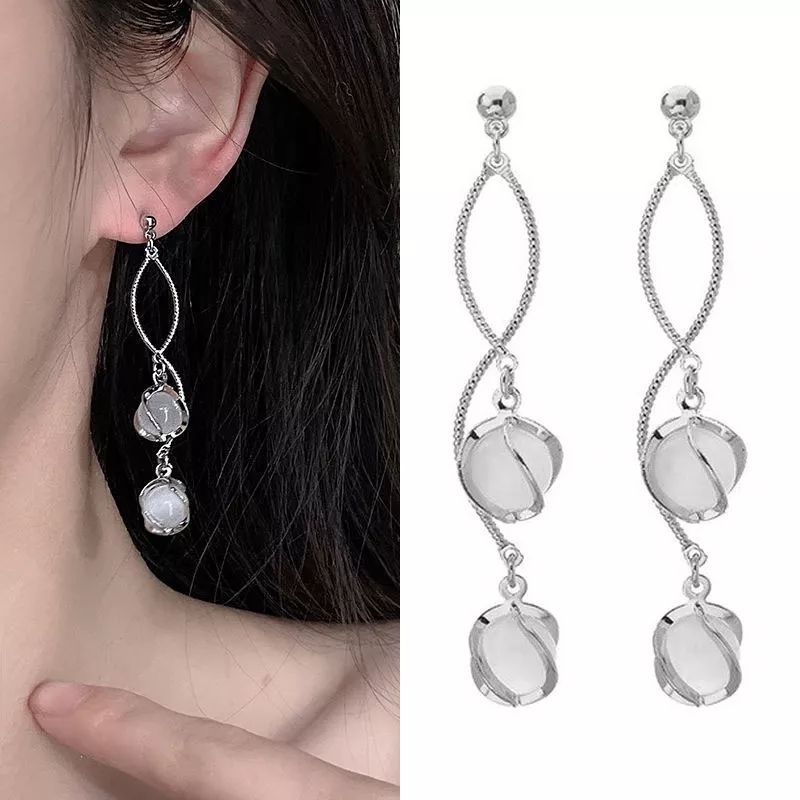 FerenHongXia Anting Gantung Panjang Model Rumbai Slimmer Untuk Wanita Batu Opal + Zircon Gaya Retno