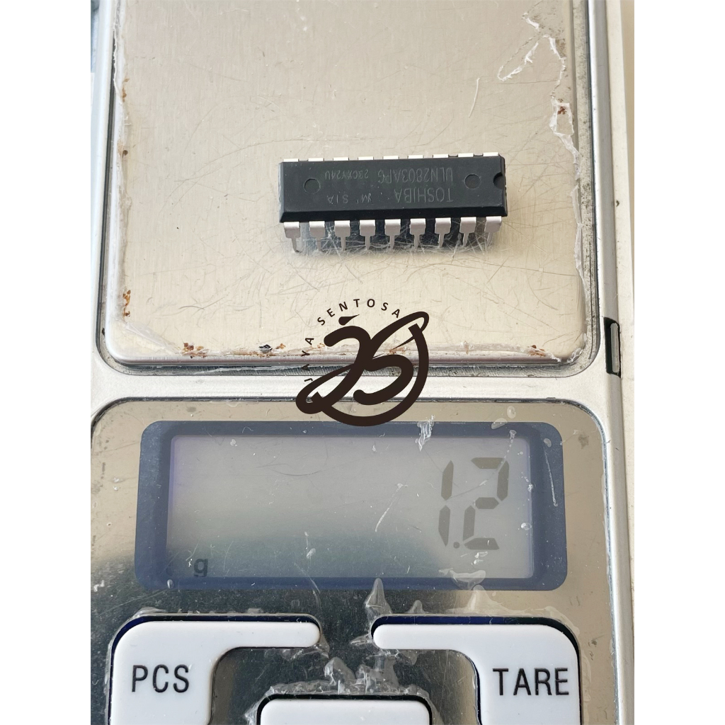 ULN2803 TOSHIBA HIGH QUALITY (1 BUAH) DIP 18 ULN2803APG ULN 2803 APG KWALITAS BAGUS
