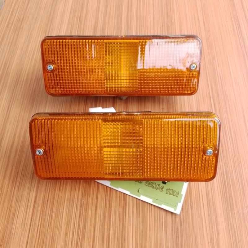Lampu bemper sein Carry Extra (Kanan Kiri).