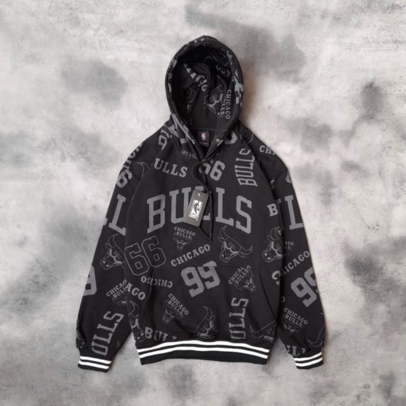 SWEATER HOODIE CHICAGO BULLS  FULLPRINT HITAM AUTHENTIC FULLTAG &amp; LEBEL