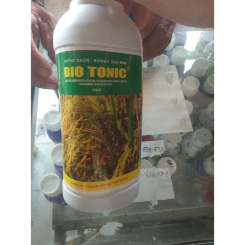 BIO TONIC Pupuk cair organik untuk padi