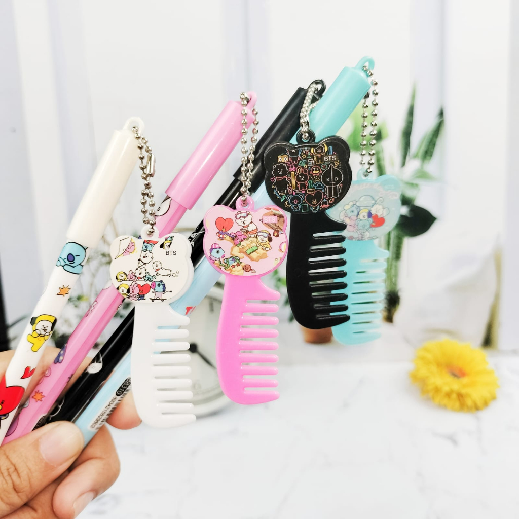 Pulpen Gantungan Sisir BTS21 Family unik lucu/ Pen Gantungan Sisir BT Harga Murah / Bolpen Sisir BTS
