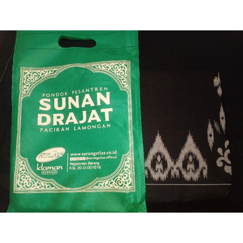 Sarung SUNDRA / Sarung Pondok Pesantren Sunan Drajat