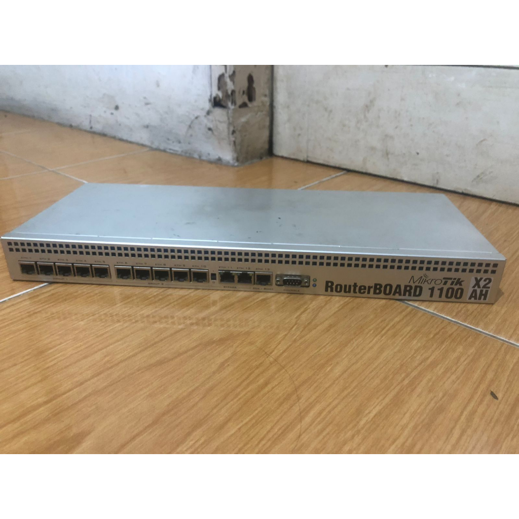 Mikrotik Rb1100ahx2