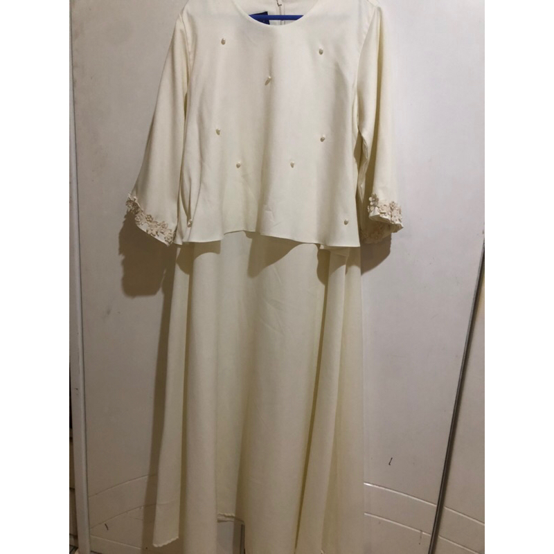 Gamis Long White dress with cape by Mandjha Ivan Gunawan