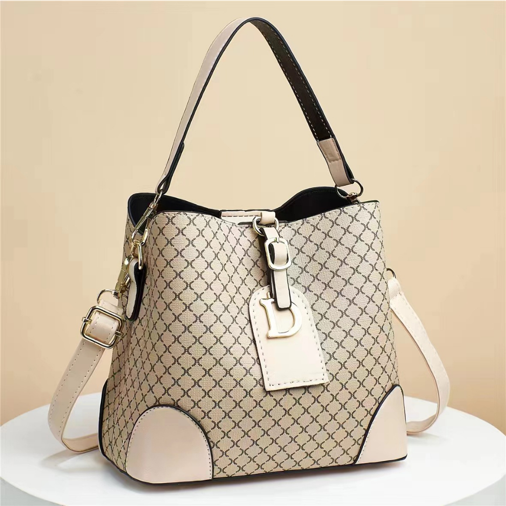 BJ57930 - BLACKBEIGE/KHAKIBEIGE/COFFEEBEIGE/BLACKBROWN/COFFEEBROWN/KHAKIBROWN/FULLCOFFEE/BLACKCOFFEE/KHAKICOFFEE TAS SLEMPANG HANDBAG JINJING WANITA FASHION IMPORT MODIS ELEGAN TERMURAH TERLARIS TERBARU BAGSTORE JAKARTA CR7930