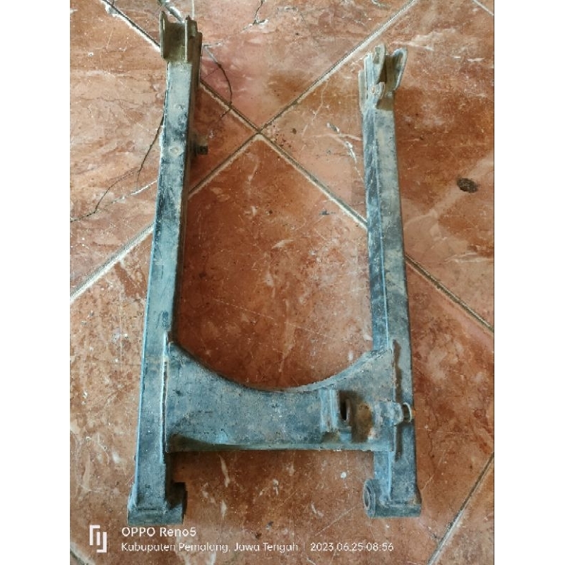 Arm copotan Megapro primus