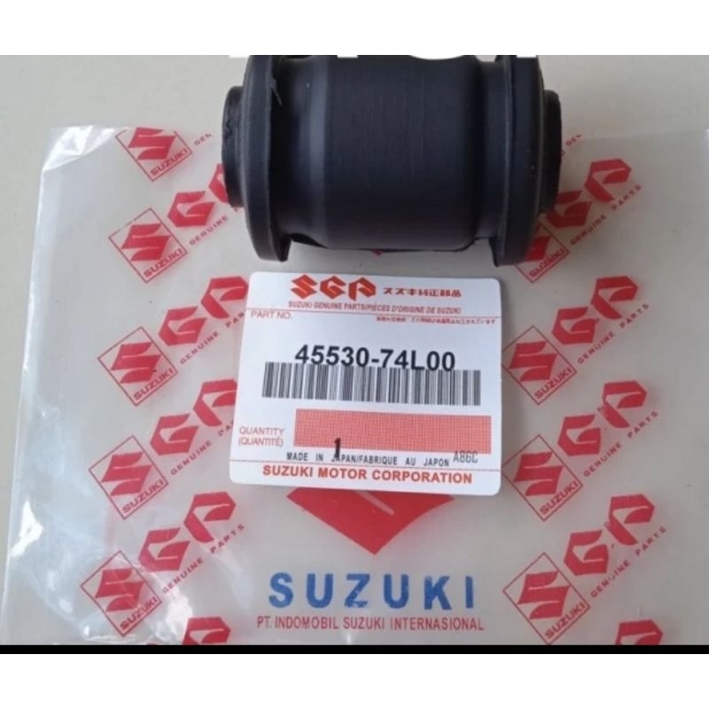 bushing arm kecil ertiga