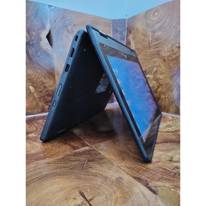 Lenovo Thinkpad Yoga 11e Ram 4GB/ Ssd 128GB Layar Sentuh