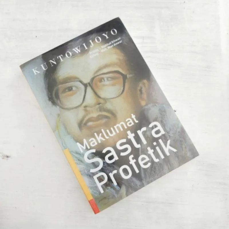 Buku Maklumat Sastra Profetik