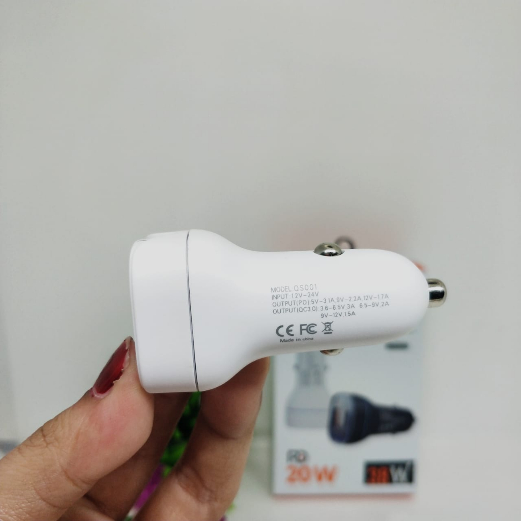 Batok Saver 38W QS-001 2 Lubang Usb PD &amp; Type C CAR CHARGER dual port output high quality packing import premium PROMO smoll