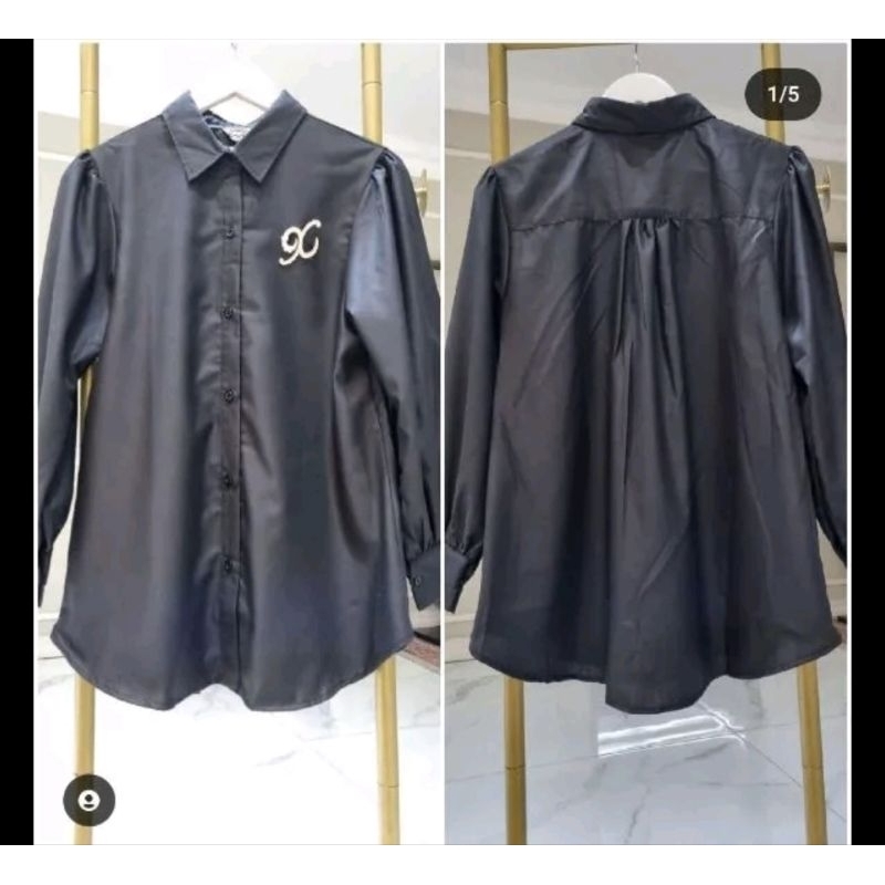 kayla edness atasan hitam