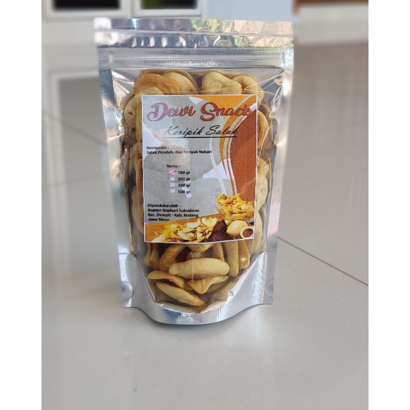 

Keripik salak crispy, netto : 100 gram varian original