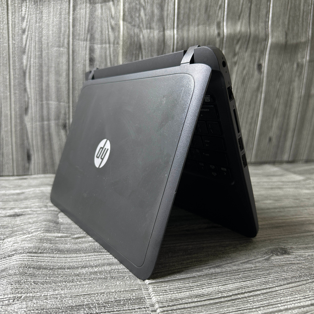 lenovo thinkpad laptop HP EE 11G2 TOUCHSEREEN  Inter Core 3  Ram 8GB SSD 128GB original berkualitas Mulus Bekas