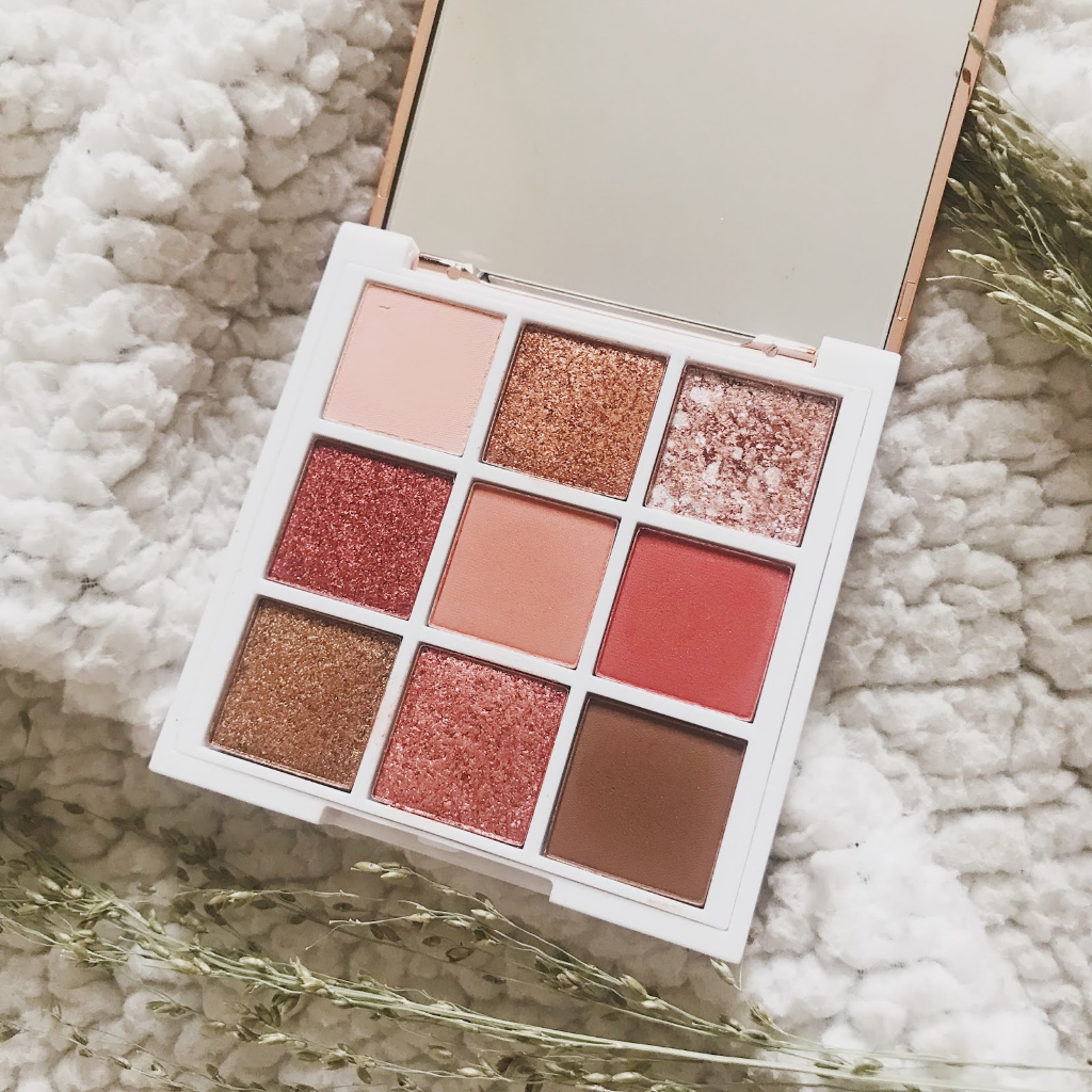 Esqa Gosdes Eyeshadow Palette