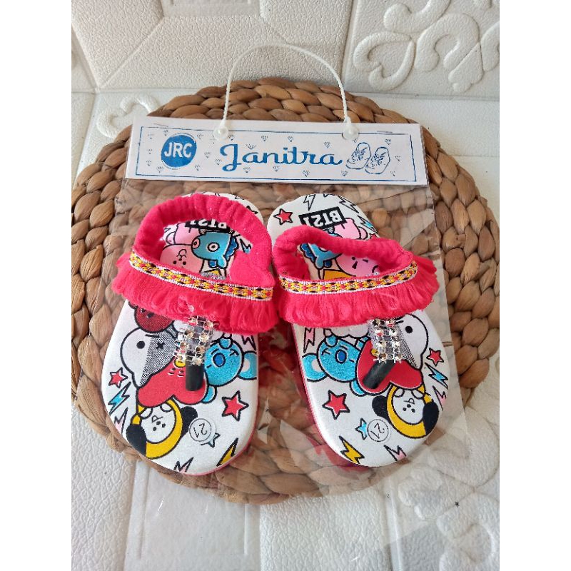 [1-3 TAHUN] Sandal Jepit Anak Perempuan karakter bt21 Sendal anak cewe / SANDAL BABY KIDS BONEKA BT21 / SANDAL PREWALKER BAYI BONEKA BT21 RENDA RUMBAI DAYAK