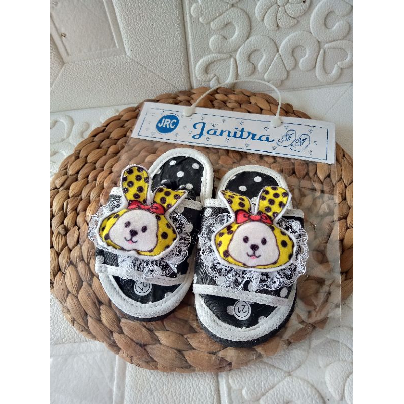 [0-2 tahun] SANDAL PREWALKER KOKOP SELOP ANAK PEREMPUAN MOTIF POLKADOT BONEKA KELINCI / SANDAL PREWALKER BABY GIRL KARAKTER BONEKA KELINCI RABBIT / SEPATU SANDAL BAYI KOKOP POLKADOT