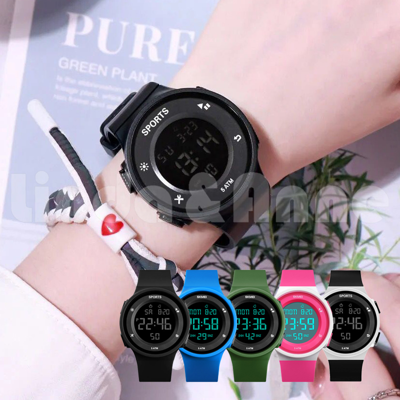 Jam Tangan Digital Sport Wach Kekinian Untuk Pria dan Wanita LED Strap Rubber Fashion Import