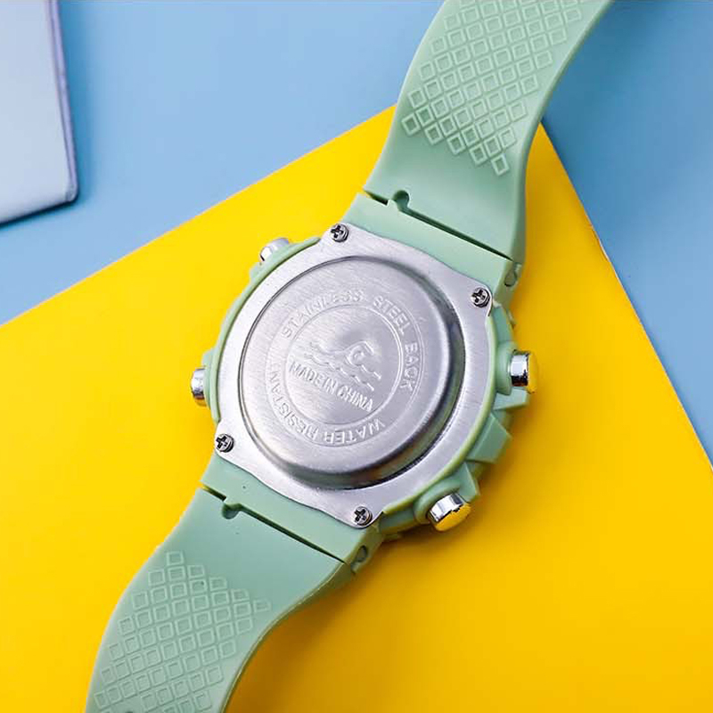 Jam Tangan LED Digital Sport Watch Untuk Pria dan Wanita Strap Rubber Gaya Casual Sporty Fashion Trendy Import