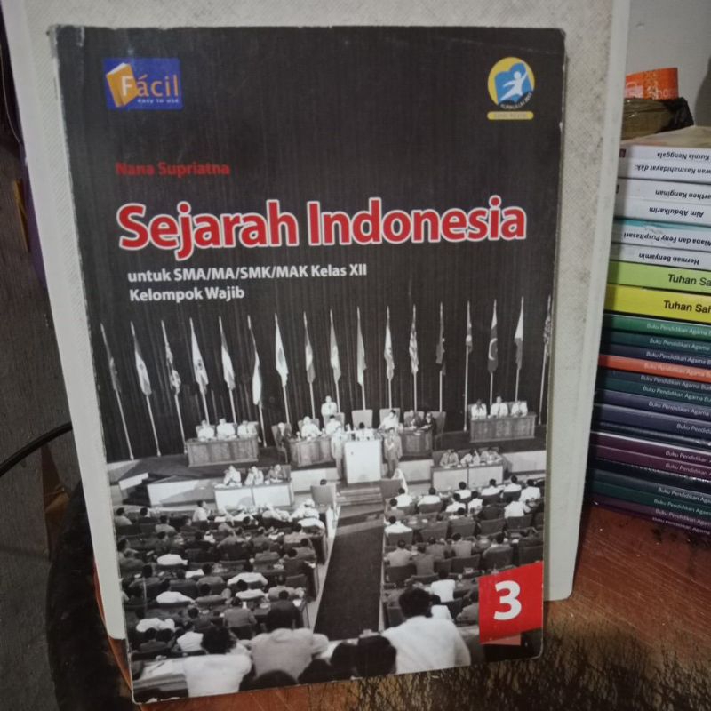 buku sejarah Indonesia SMA kelas 3-12 penerbit facil kelompok wajib